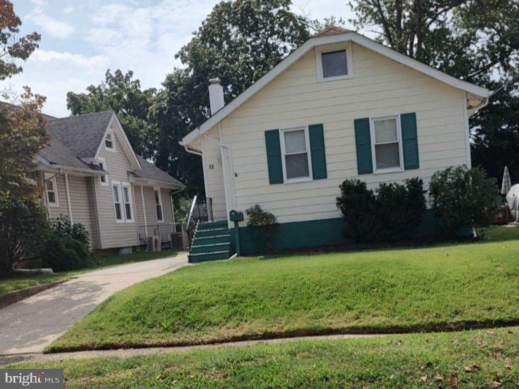 72 HARDING AVENUE AVE, Oaklyn, NJ 08107