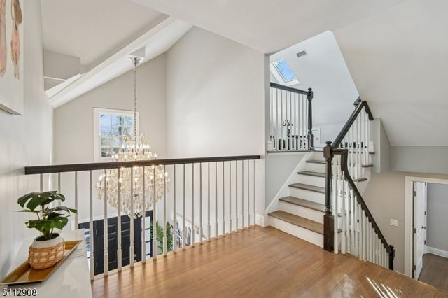 5 Farley Rd, Millburn Twp., NJ 07078