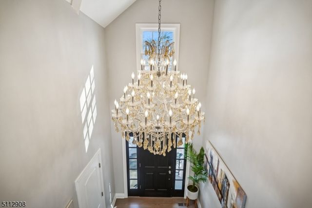 5 Farley Rd, Millburn Twp., NJ 07078