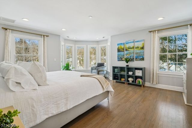 5 Farley Rd, Millburn Twp., NJ 07078