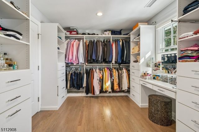 5 Farley Rd, Millburn Twp., NJ 07078