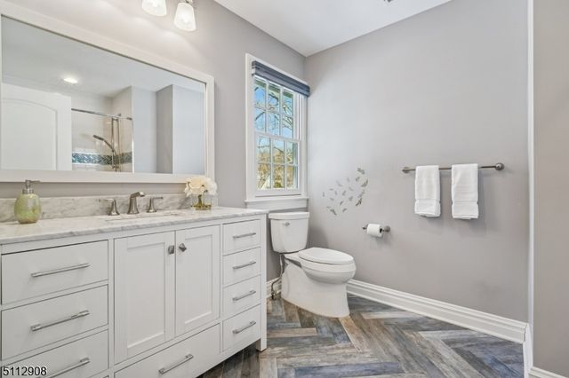 5 Farley Rd, Millburn Twp., NJ 07078