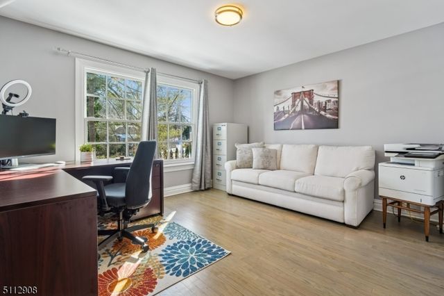 5 Farley Rd, Millburn Twp., NJ 07078