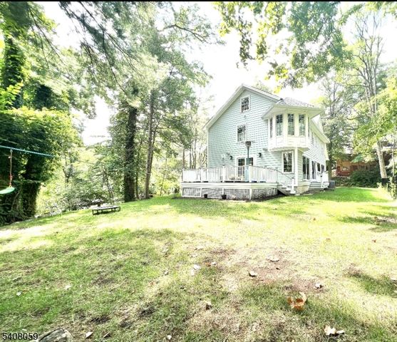 5 Farley Rd, Millburn Twp., NJ 07078