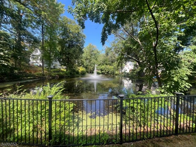 5 Farley Rd, Millburn Twp., NJ 07078