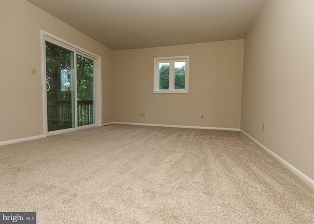 59 VALLEY CIR, Newark, DE 19711