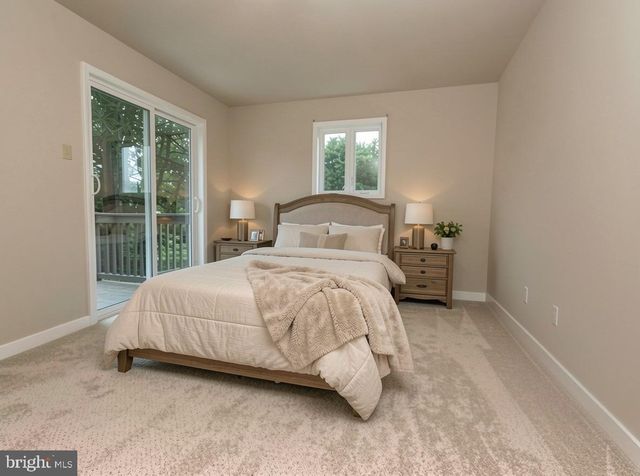 59 VALLEY CIR, Newark, DE 19711