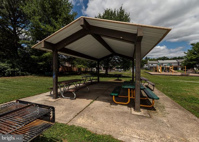 59 VALLEY CIR, Newark, DE 19711