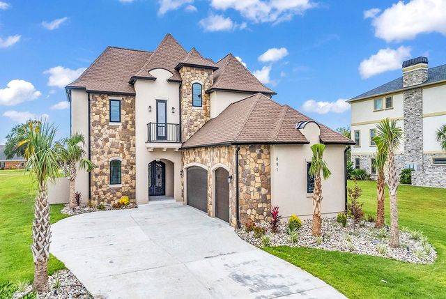 891 Waterton Ave., Myrtle Beach, SC 29579