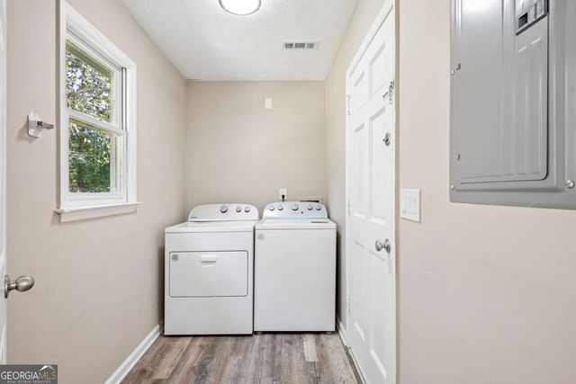 120 Birch Court, Fayetteville, GA 30214