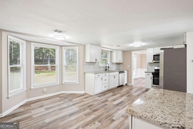 120 Birch Court, Fayetteville, GA 30214