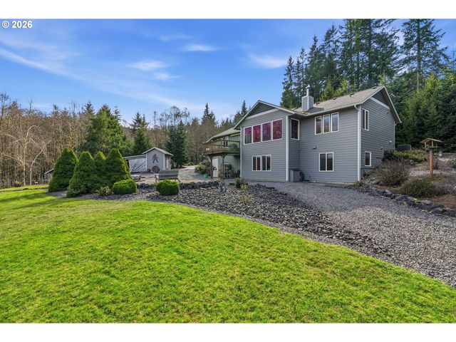 72 BLUE MOUNTAIN Rd, Castle Rock, WA 98611