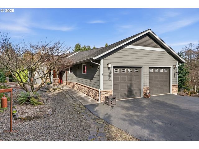 72 BLUE MOUNTAIN Rd, Castle Rock, WA 98611
