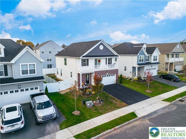 314 Kingsbarns Lane, Northampton Boro, PA 18067