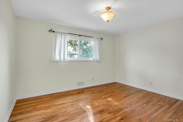 9 Virginia Avenue, Dobbs Ferry, NY 10522