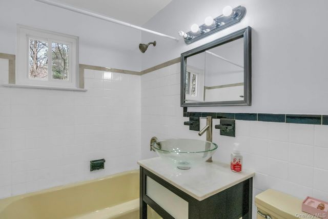 9 Virginia Avenue, Dobbs Ferry, NY 10522