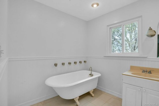 9 Virginia Avenue, Dobbs Ferry, NY 10522