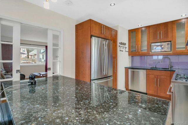 9 Virginia Avenue, Dobbs Ferry, NY 10522