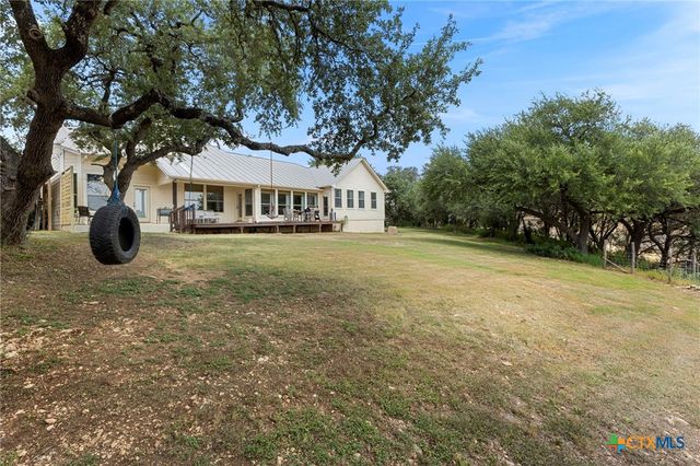 2700 Skyline Drive, Canyon Lake, TX 78133