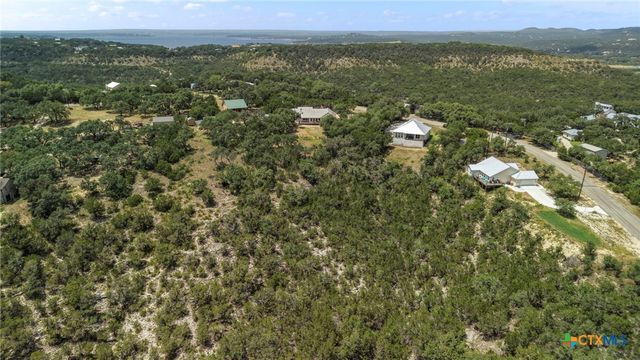 2700 Skyline Drive, Canyon Lake, TX 78133