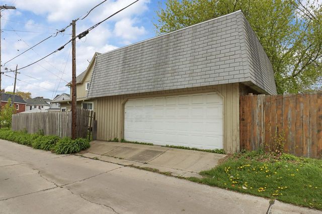 907 Chicago STREET, Racine, WI 53405