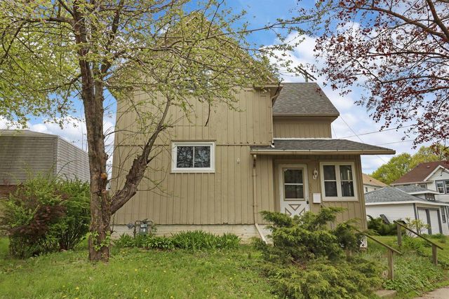 907 Chicago STREET, Racine, WI 53405