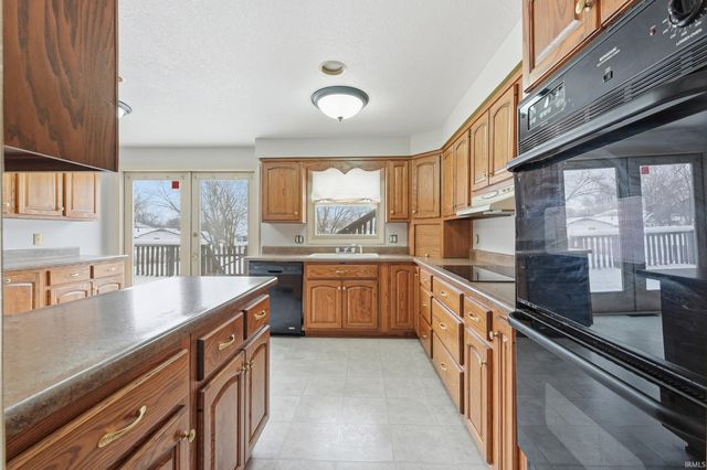 3310 Blackfoot Court, Fort Wayne, IN 46815