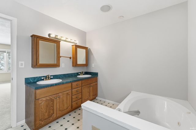 3310 Blackfoot Court, Fort Wayne, IN 46815