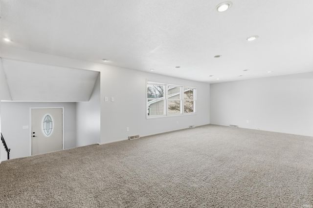 3310 Blackfoot Court, Fort Wayne, IN 46815