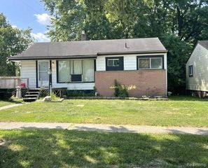 31415 Glen Street, Westland, MI 48186
