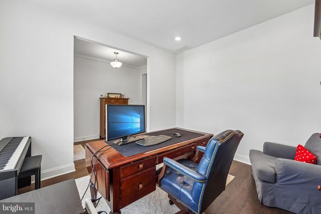 16 MUSEUM DR, Eastampton, NJ 08060
