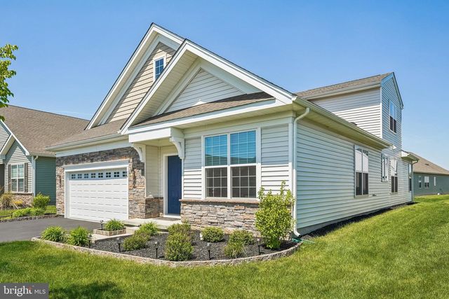 16 MUSEUM DR, Eastampton, NJ 08060