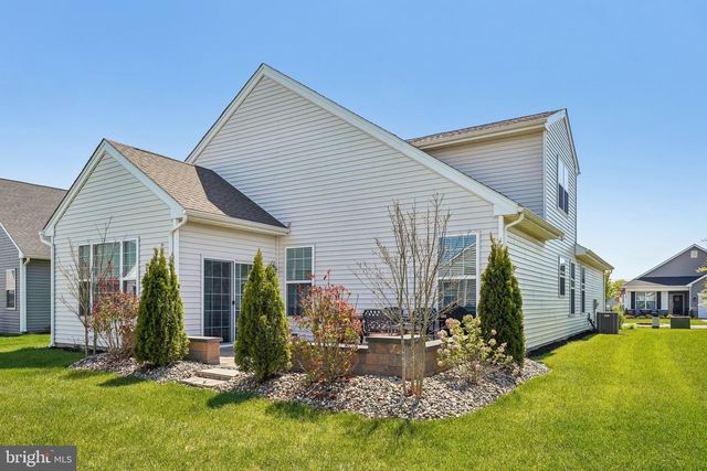 16 MUSEUM DR, Eastampton, NJ 08060