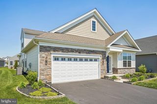 16 MUSEUM DR, Eastampton, NJ 08060