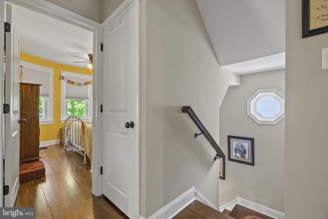 914 LINWOOD AVE, Collingswood, NJ 08108