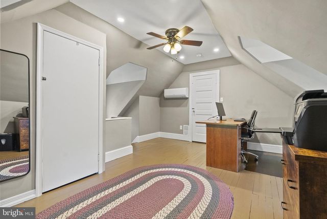 914 LINWOOD AVE, Collingswood, NJ 08108