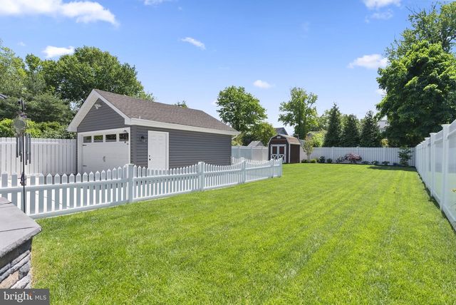 914 LINWOOD AVE, Collingswood, NJ 08108