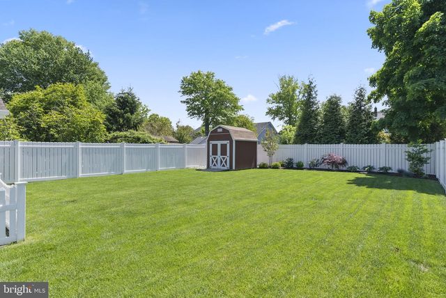 914 LINWOOD AVE, Collingswood, NJ 08108