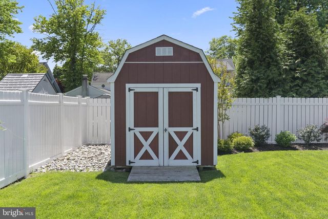 914 LINWOOD AVE, Collingswood, NJ 08108