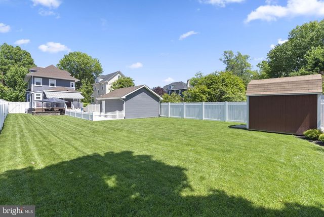 914 LINWOOD AVE, Collingswood, NJ 08108