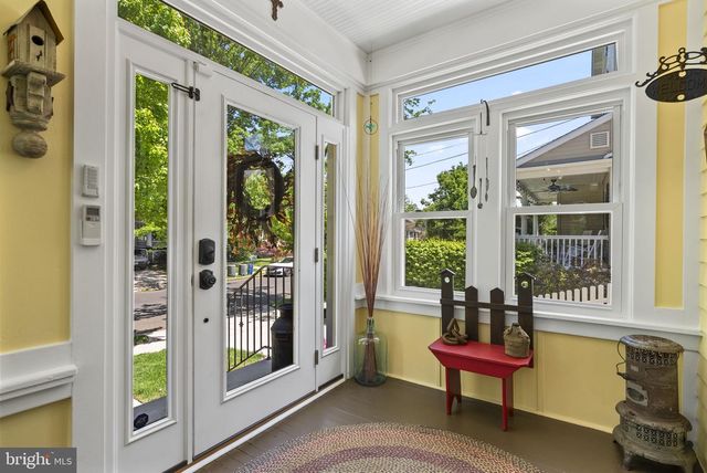 914 LINWOOD AVE, Collingswood, NJ 08108
