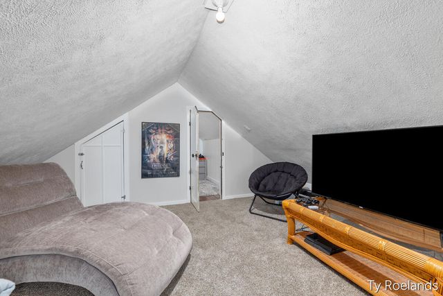 334 Central Avenue, Holland, MI 49423