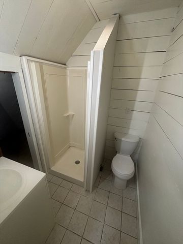 261 Plymouth Street 8, East Bridgewater, MA 02333
