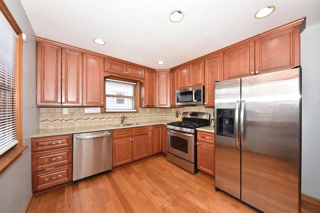 3019 N 74th STREET, Milwaukee, WI 53210