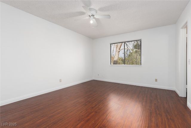 5576 West Rochelle Avenue 40D, Las Vegas, NV 89103