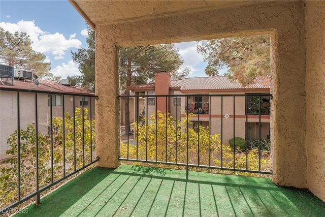 5576 West Rochelle Avenue 40D, Las Vegas, NV 89103