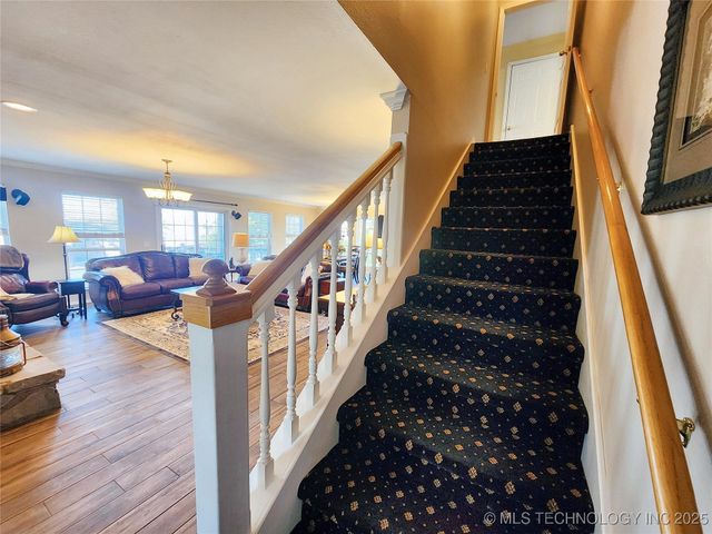 20136 W Chicken Creek Road, Cookson, OK 74427