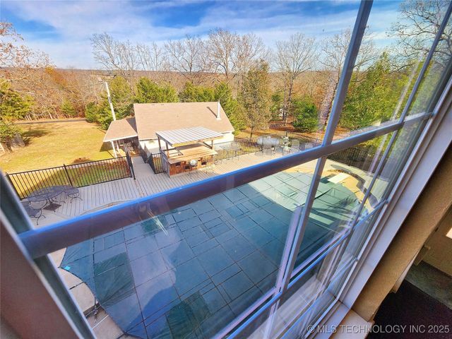 20136 W Chicken Creek Road, Cookson, OK 74427