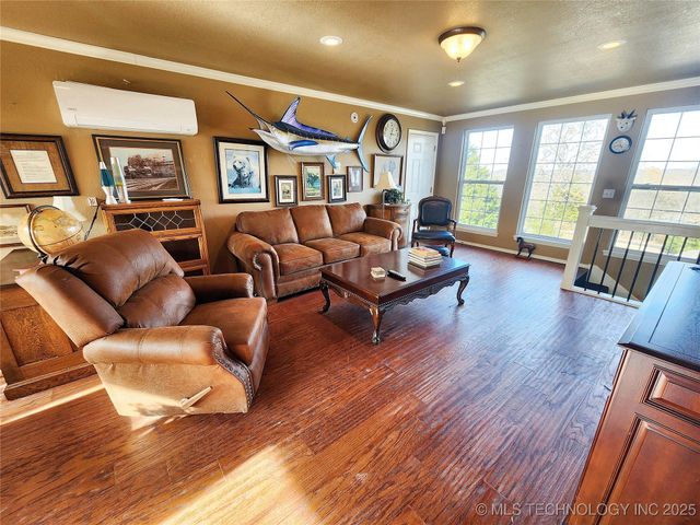 20136 W Chicken Creek Road, Cookson, OK 74427