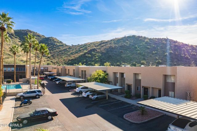 1601 W SUNNYSIDE Drive 127, Phoenix, AZ 85029